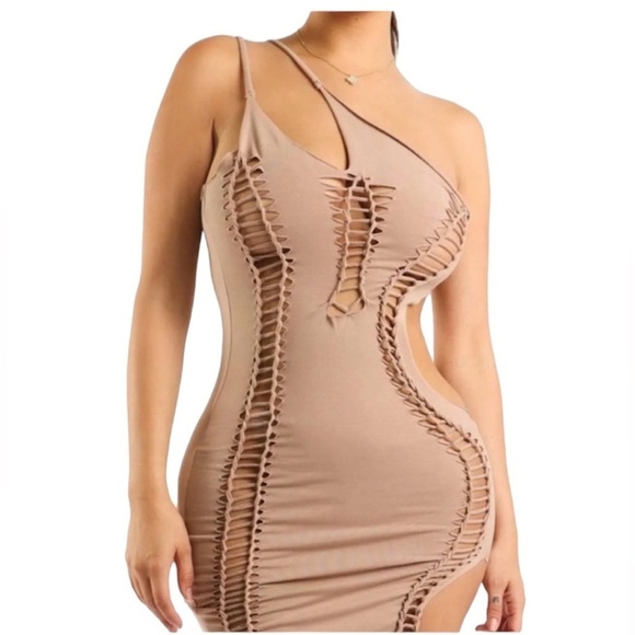 Sexy Beige Cut Open Side Dress
New - Picture 5 of 8